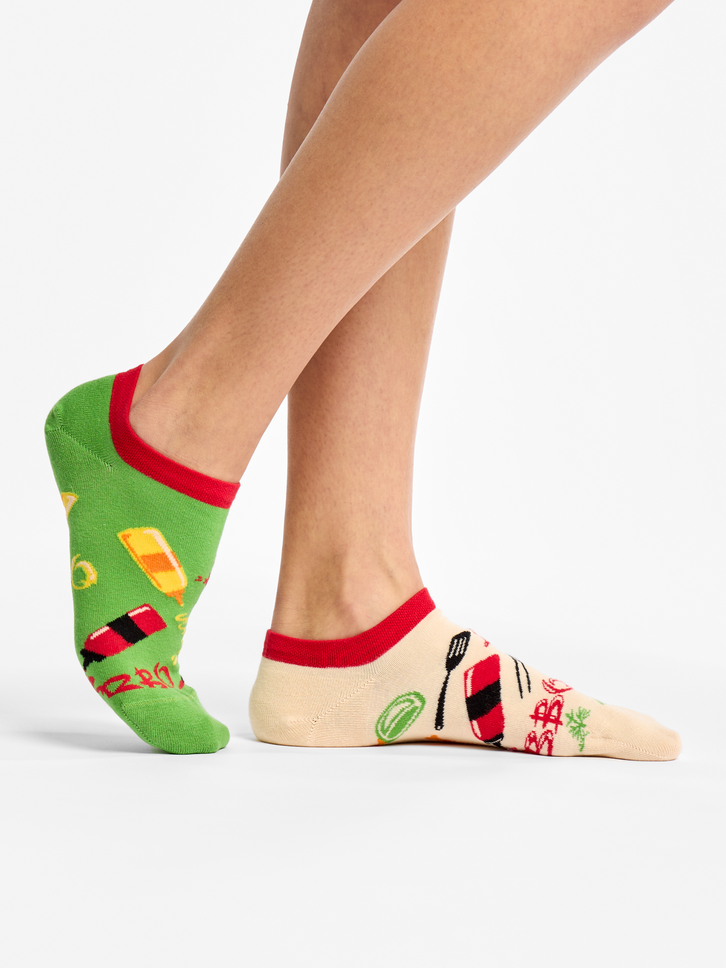 Potešte sa týmto kúskom Dedoles Весели чорапи за маратонки Време за барбекю