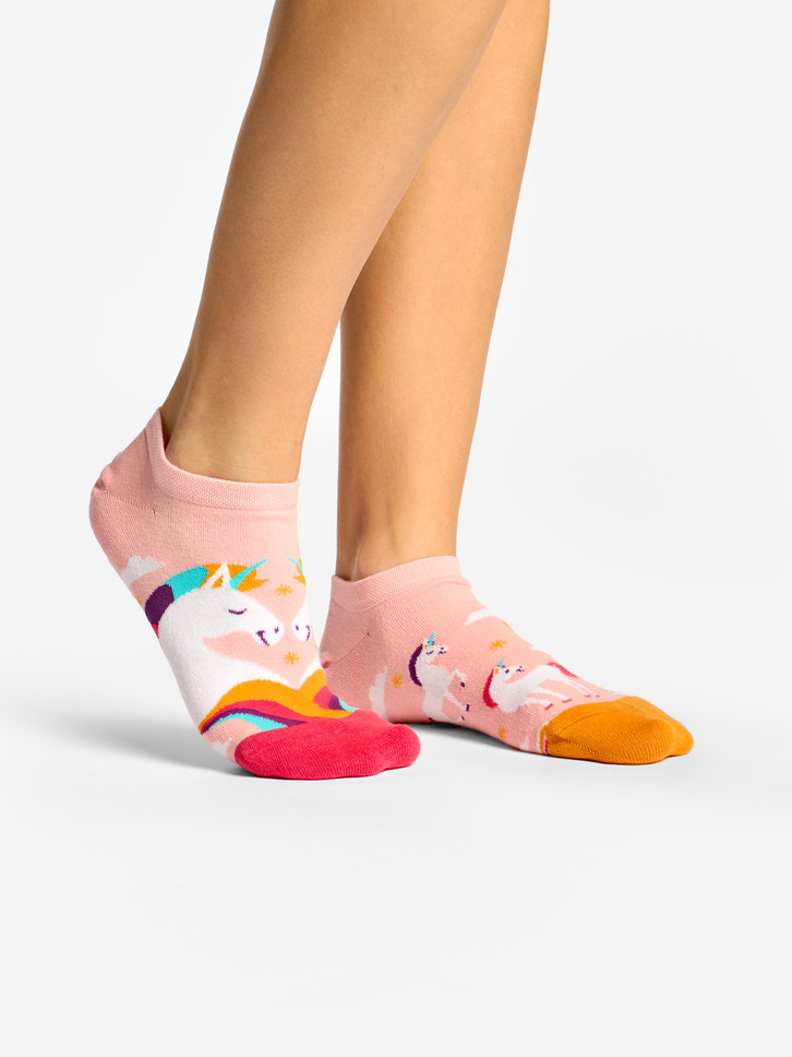 Lifestyle foto Calzini sneaker Buonumore Unicorno tra le nuvole