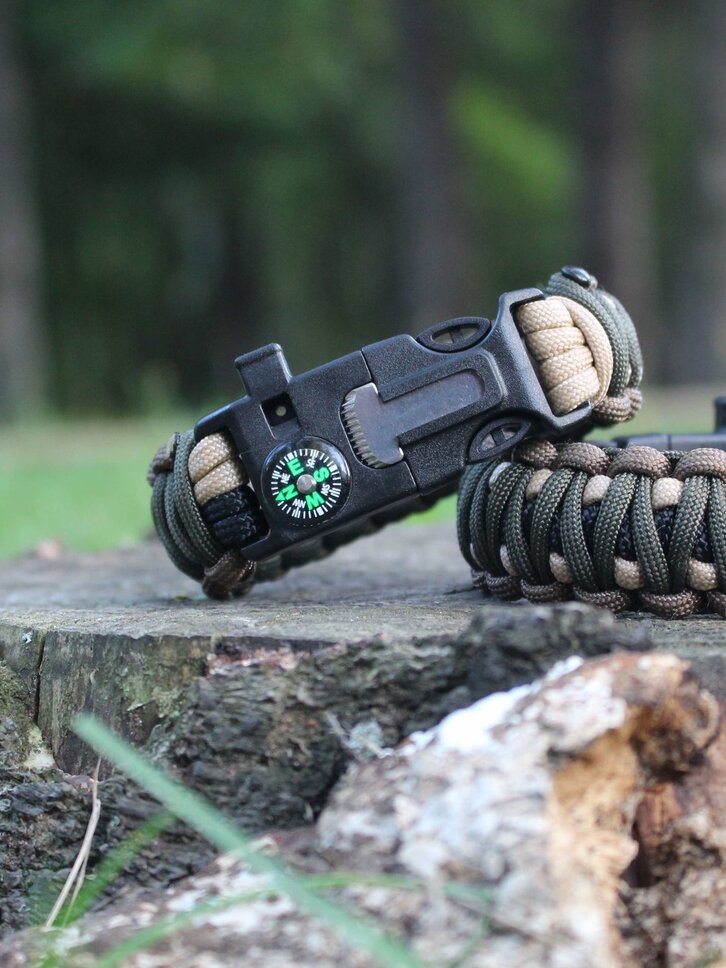 Kiárusítás Paracord túlélési karkötő kanóccal, iránytűvel és síppal