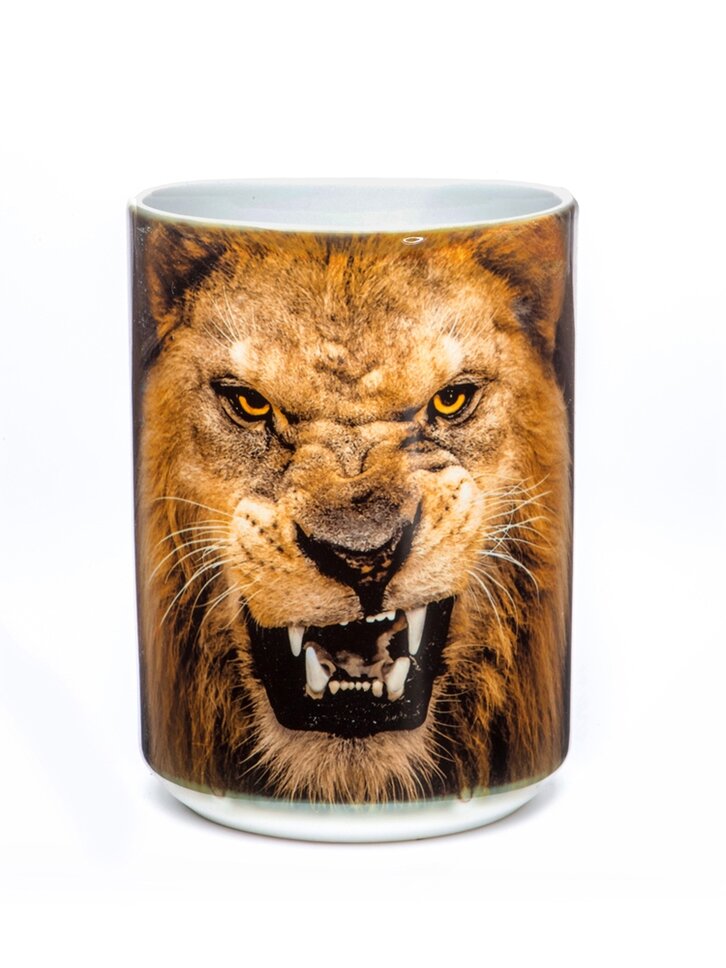 Zľava Originálny hrnček s motívom Zúrivý lev  