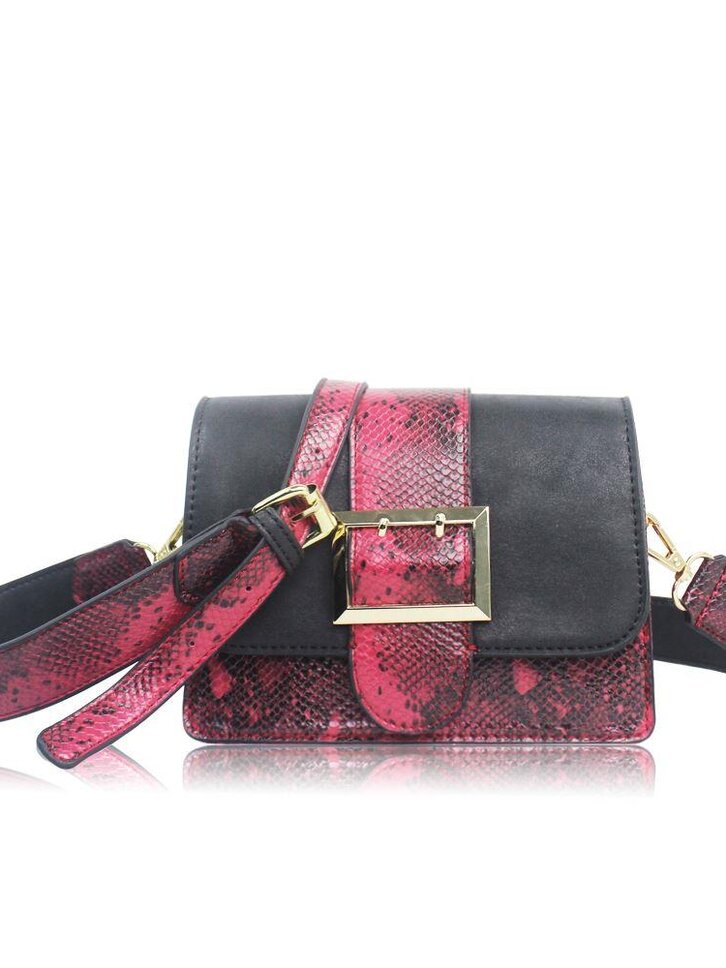 Hľadáte originálny a nezvyčajný darček? Obdarovaného zaručene prekvapí Bordová kabelka Hadia koža