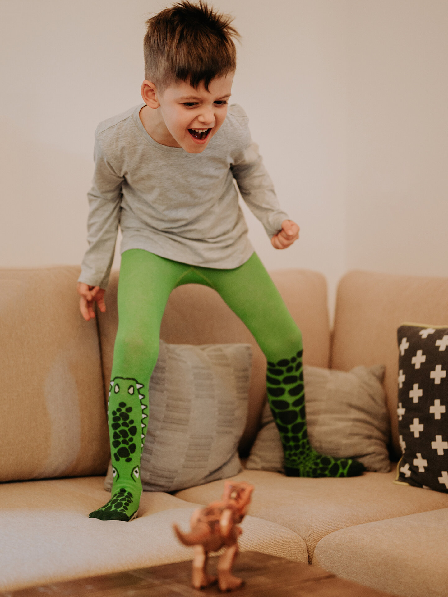 LOLANTA Strumpfhosen Für Kinder 3er Pack - Kabelstrick Strumpfhosen Mit Anti-Rutsch Sohle