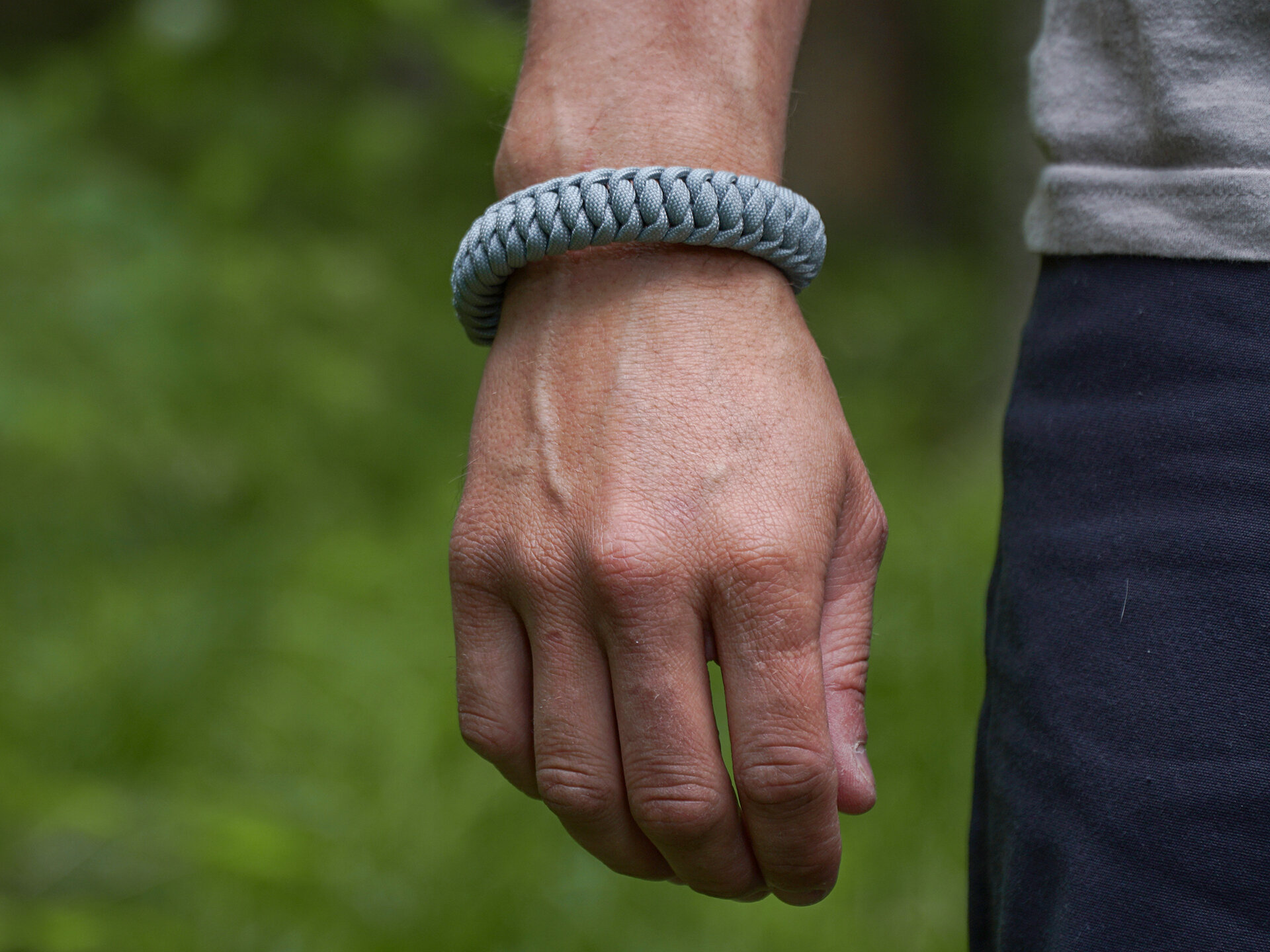 Grey Paracord Bracelet String Dedoles