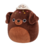 Lifestyle foto Peluche Squishmallows de 20 cm Rico le laboratoire de chocolat Brownie