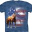 Pre dokonalý a originálny outfit Tričko Divoký kôň s vlajkou