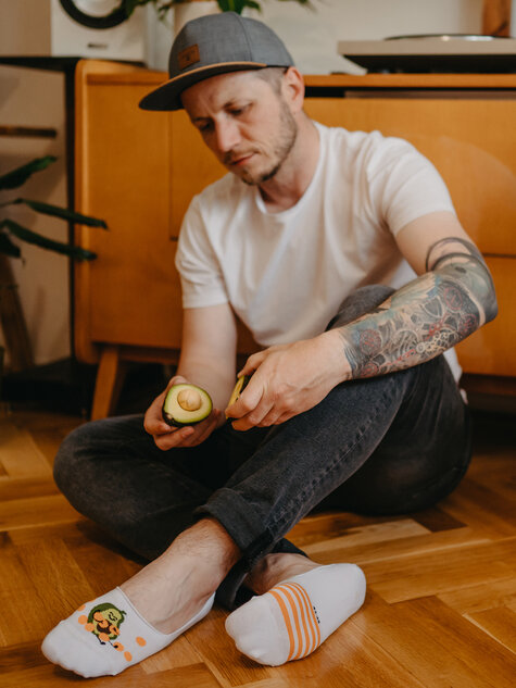 Funny Avocado (2) Funny Avocado (2)