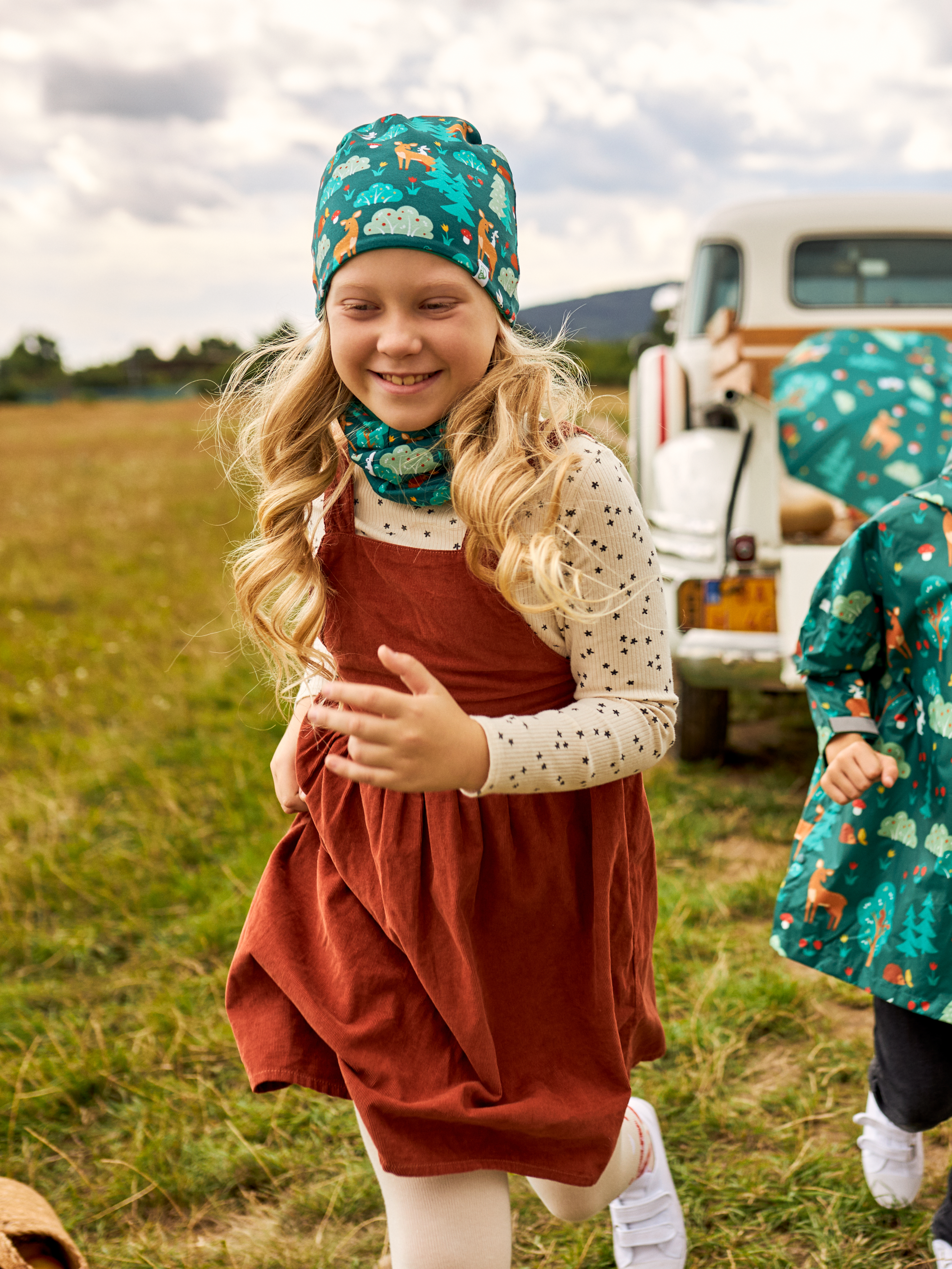 Ensemble bonnet tricoté léger / cache-cou rigolo pour enfants Amis de la  forêt